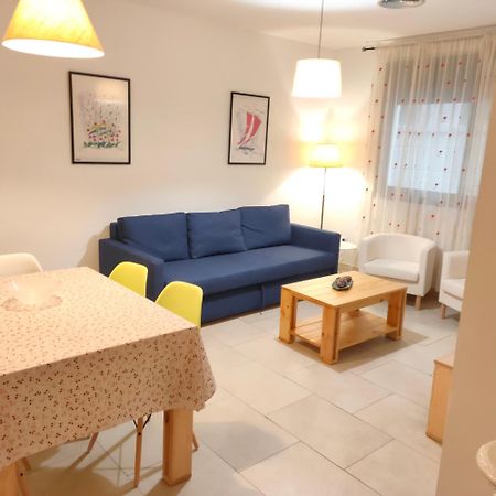 Apartamento En El Centro レウス 部屋 写真
