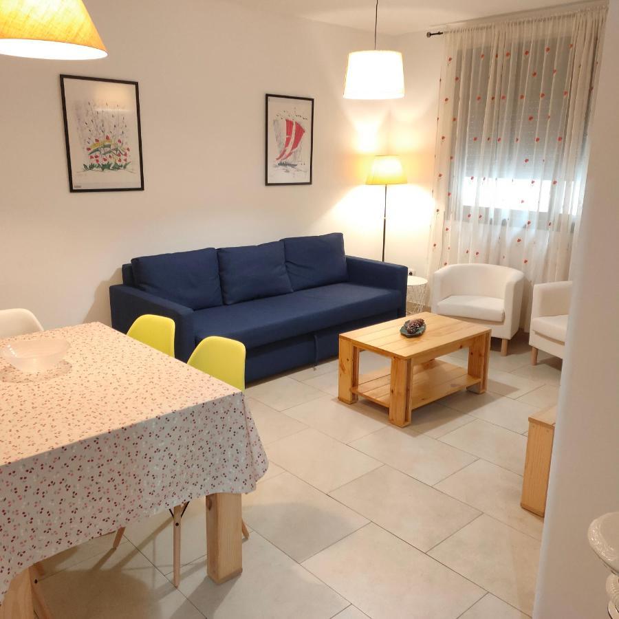 Apartamento En El Centro レウス エクステリア 写真