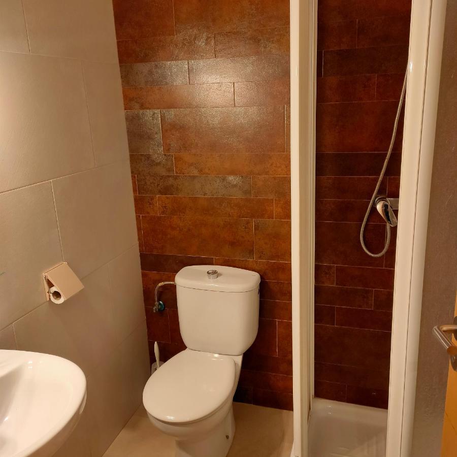 Apartamento En El Centro レウス エクステリア 写真