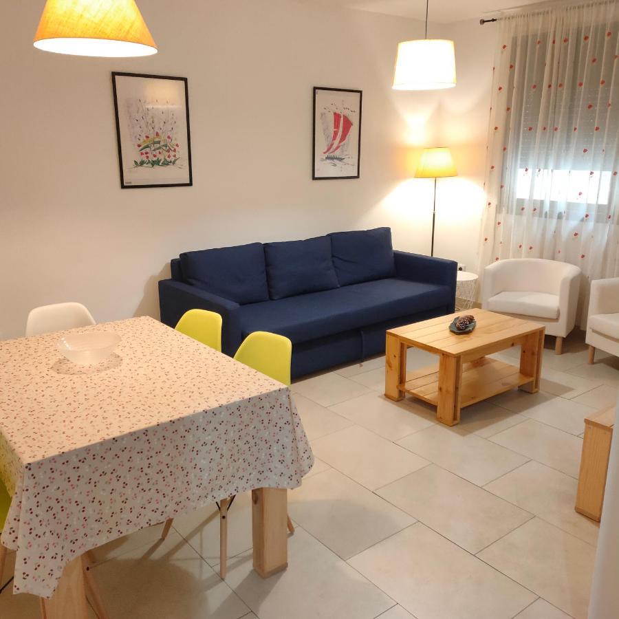 Apartamento En El Centro レウス 部屋 写真