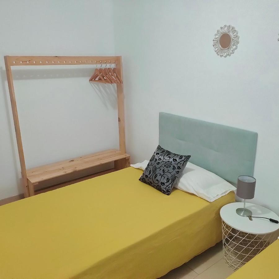 Apartamento En El Centro レウス エクステリア 写真